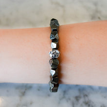 Load image into Gallery viewer, Solar Plexus Balancing – Pyrite (Large Cut) and Sterling Silver Stretch Bracelet
